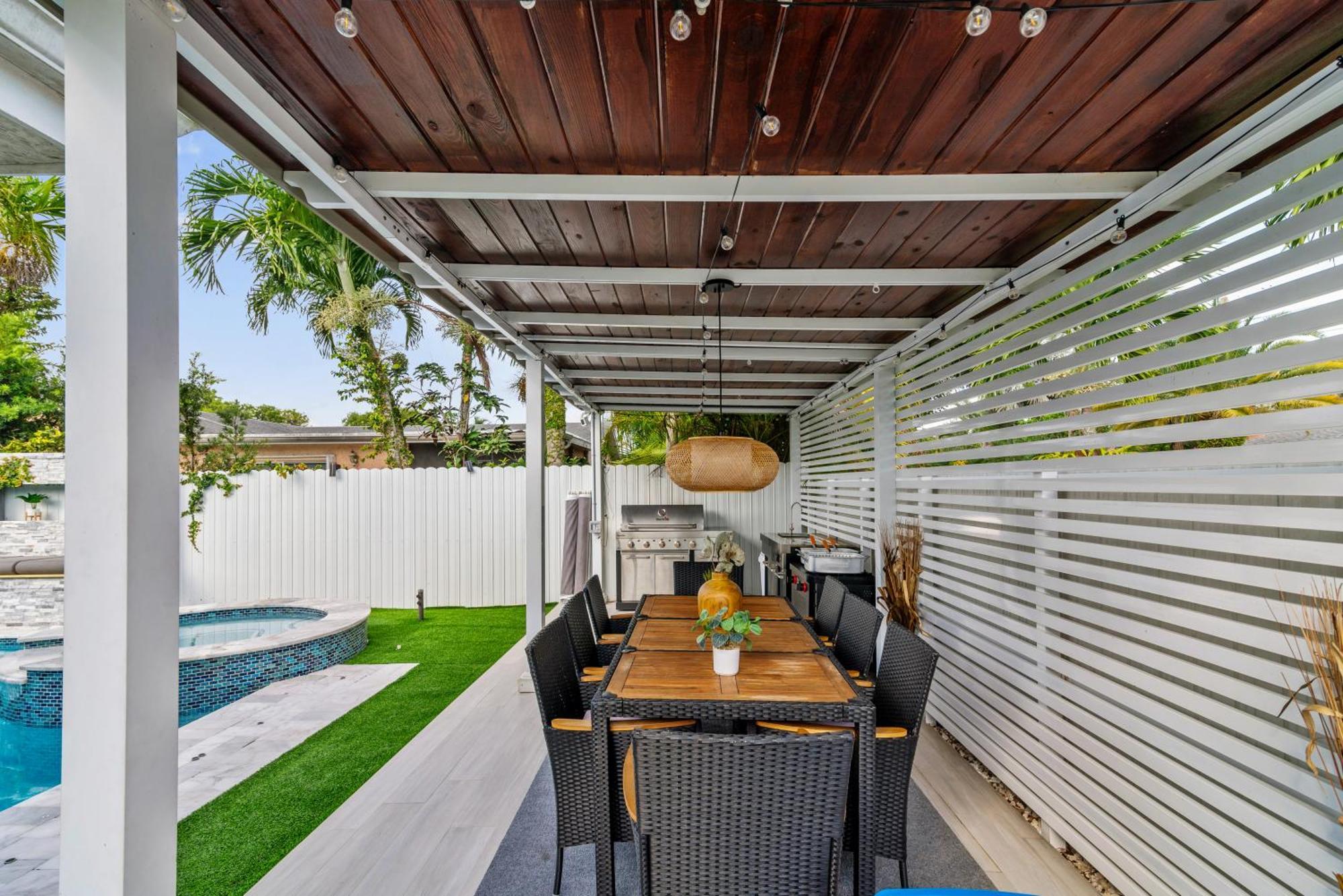 Villa Miami Luxury House W Heated Pool & Jacuzzi Esterno foto