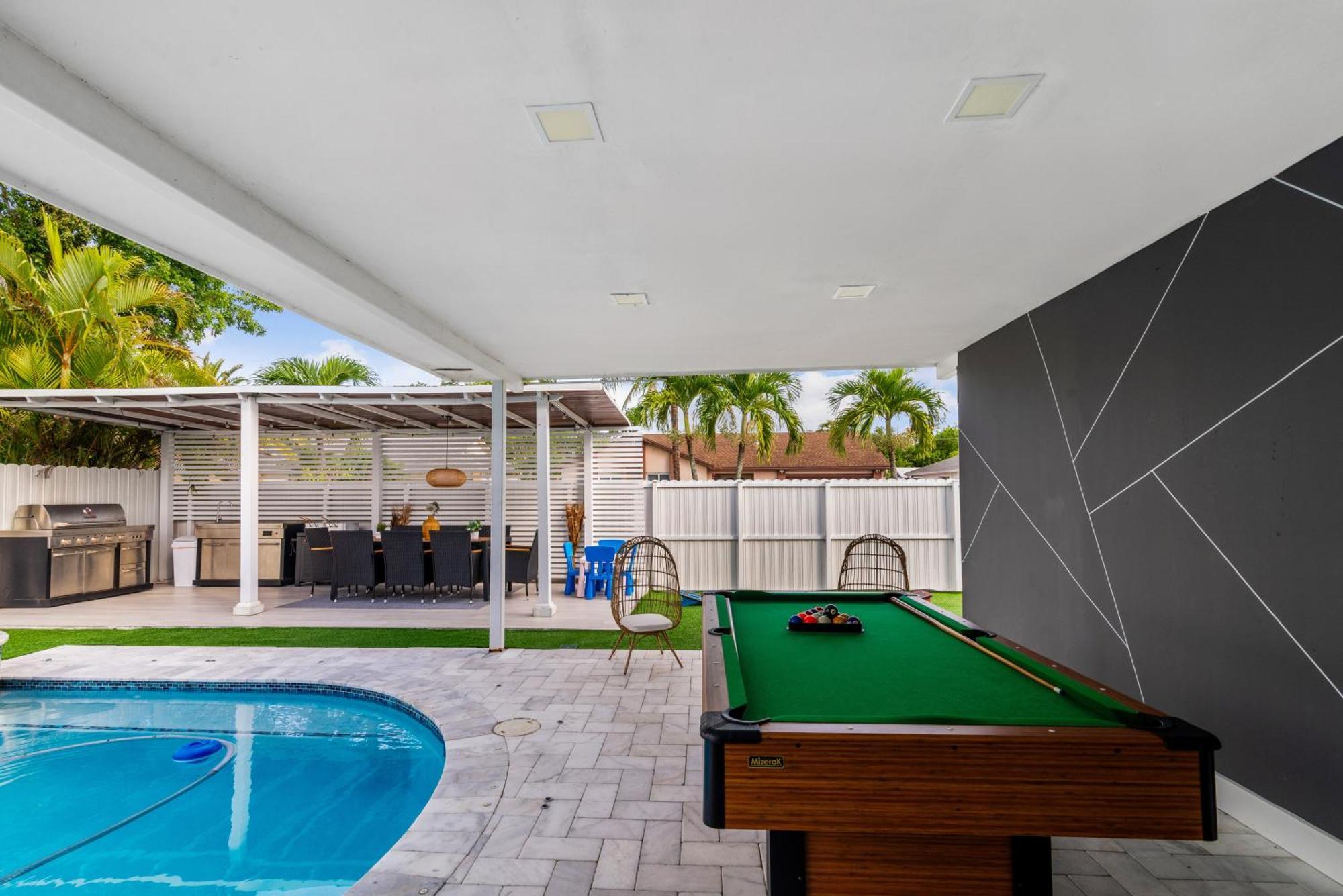 Villa Miami Luxury House W Heated Pool & Jacuzzi Esterno foto