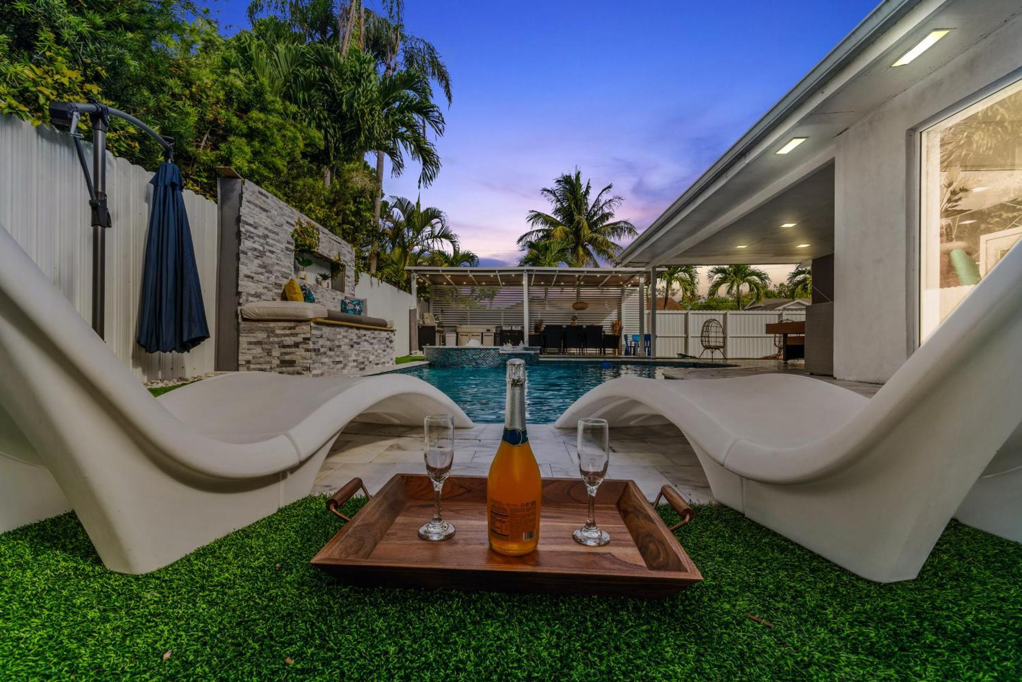 Villa Miami Luxury House W Heated Pool & Jacuzzi Esterno foto